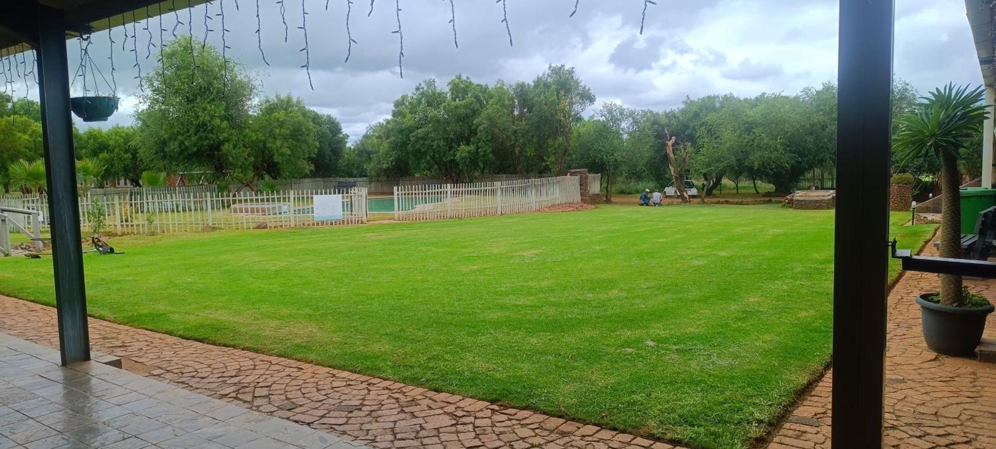 Kareespruit Game Ranch & Guest House Zeerust Экстерьер фото